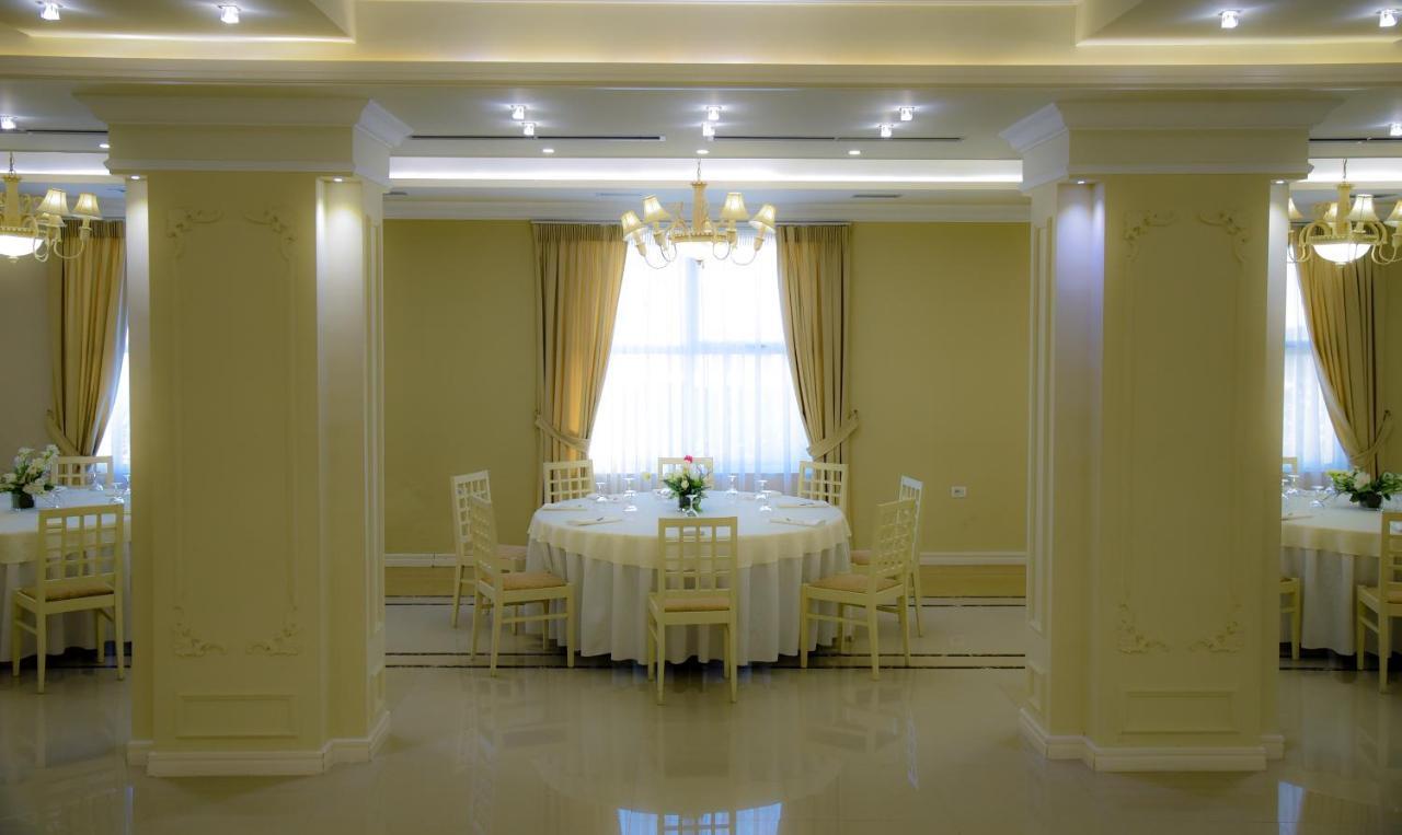 Imperial Hotel Ih Elbasan Exterior photo