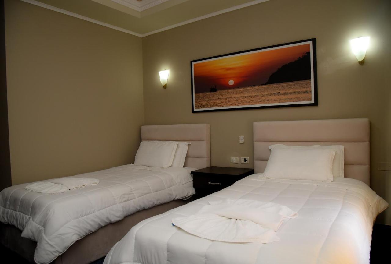 Imperial Hotel Ih Elbasan Exterior photo